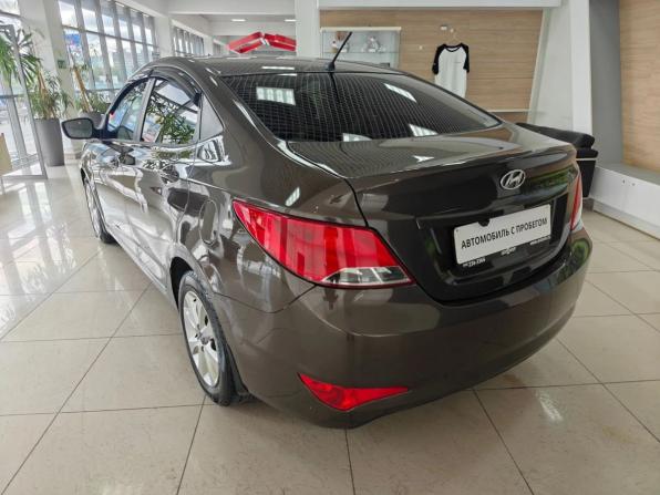 Hyundai Solaris I Рестайлинг с пробегом 2016 года, цена 835 000 рублей, 316690 км, седан, Автокод Объявления