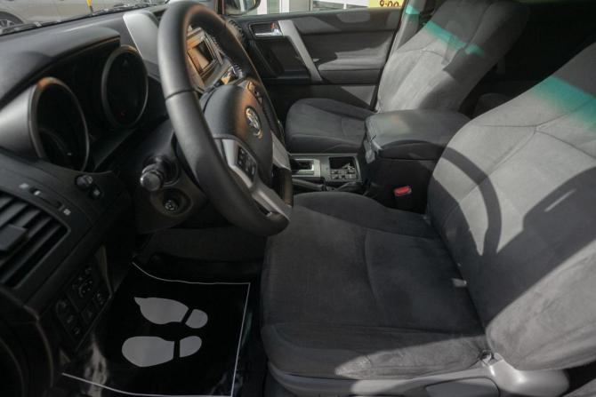 Toyota Land Cruiser Prado 150 Series с пробегом 2013 года, цена 2 845 000 рублей, 160000 км, внедорожник, Автокод Объявления