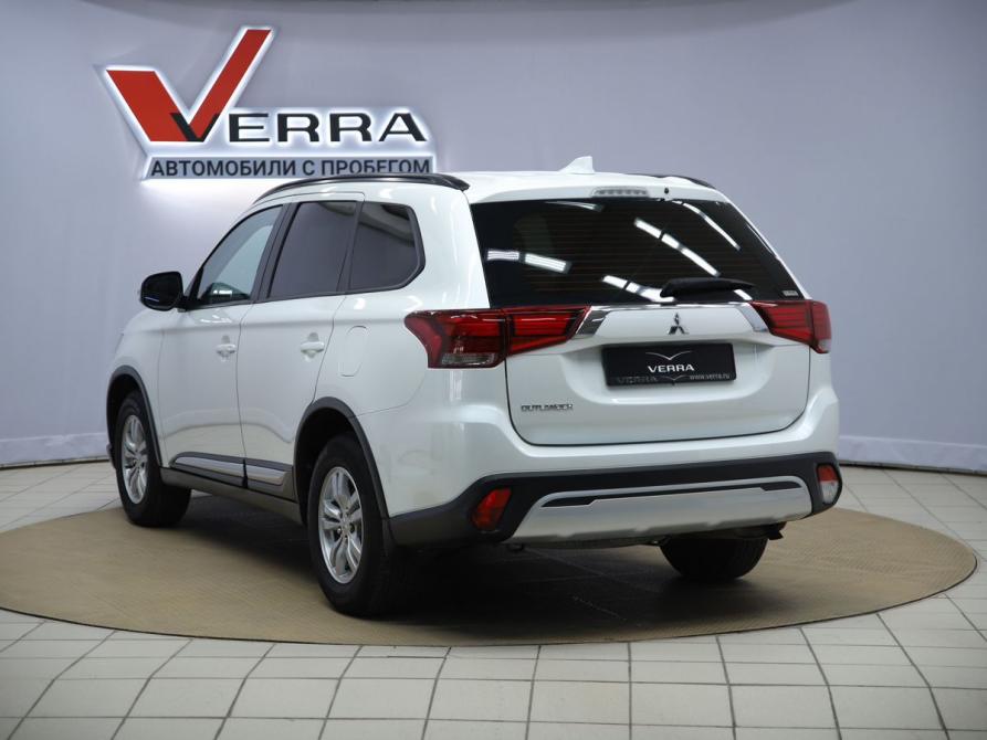Mitsubishi Outlander III Рестайлинг 3 Уфа  - изображение 7