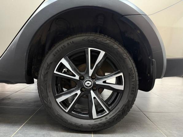 Renault Logan II Рестайлинг с пробегом 2019 года, цена 1 125 000 рублей, 100758 км, седан, Автокод Объявления