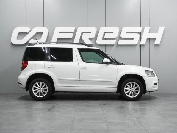 Skoda Yeti I Рестайлинг с пробегом 2017 года, цена 1 499 000 рублей, 54528 км, внедорожник, Автокод Объявления
