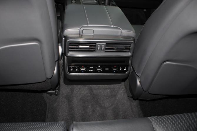 Lexus LX IV с пробегом 2025 года, цена 21 900 000 рублей, 635 км, внедорожник, Автокод Объявления
