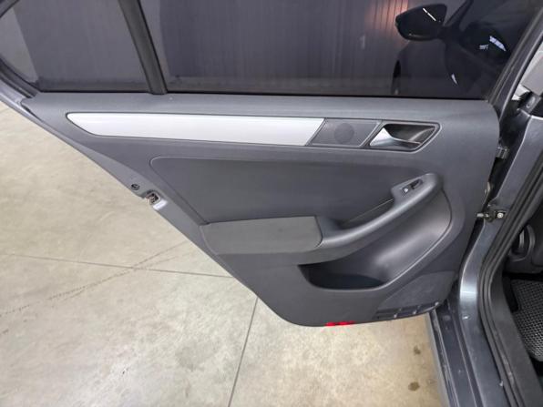Volkswagen Jetta VI с пробегом 2011 года, цена 1 047 000 рублей, 138792 км, седан, Автокод Объявления