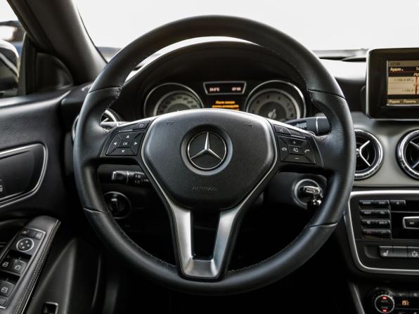 Mercedes-Benz CLA I (C117 X117) с пробегом 2014 года, цена 1 548 000 рублей, 184823 км, седан, Автокод Объявления