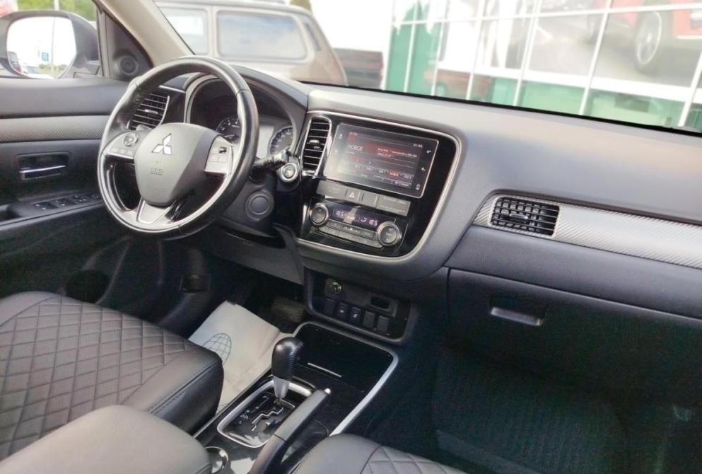 Mitsubishi Outlander III Рестайлинг 2 Саратов  - изображение 14