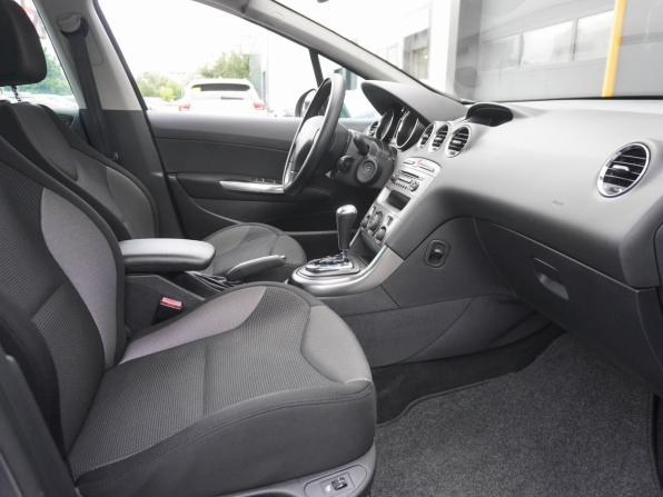 Peugeot 308 I с пробегом 2010 года, цена 500 000 рублей, 100591 км, хэтчбек, Автокод Объявления