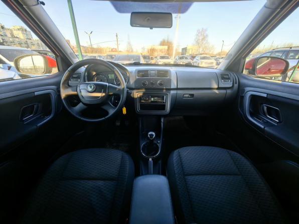 Skoda Fabia II Рестайлинг с пробегом 2012 года, цена 369 000 рублей, 238261 км, хэтчбек, Автокод Объявления
