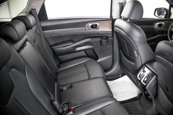 Kia Sorento IV с пробегом 2021 года, цена 3 199 000 рублей, 62357 км, внедорожник, Автокод Объявления