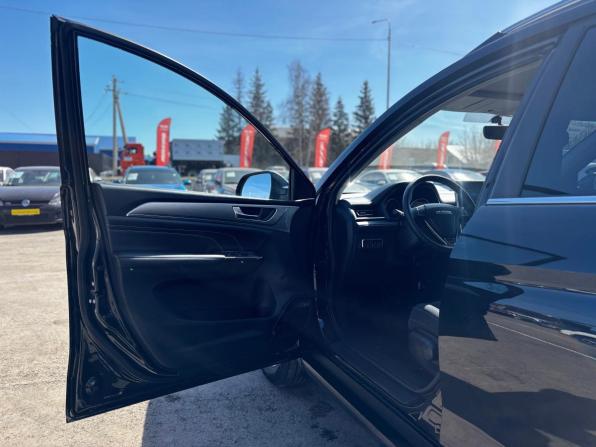 Haval M6 II с пробегом 2023 года, цена 1 720 000 рублей, 40948 км, внедорожник, Автокод Объявления