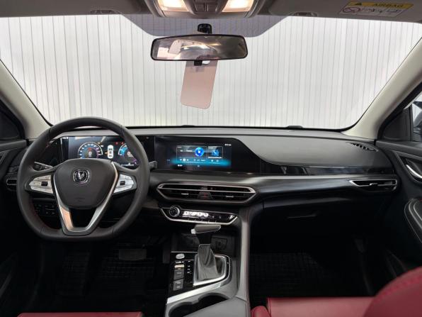 Changan Eado Plus с пробегом 2024 года, цена 1 697 000 рублей, 38000 км, седан, Автокод Объявления