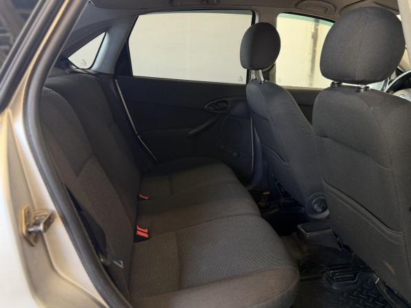 Ford Focus I Рестайлинг с пробегом 2005 года, цена 199 000 рублей, 287886 км, седан, Автокод Объявления