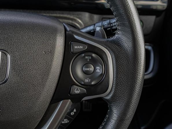 Honda Stepwgn V Рестайлинг с пробегом 2020 года, цена 2 680 000 рублей, 70722 км, минивэн, Автокод Объявления