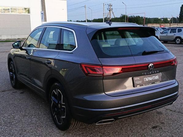 Volkswagen Touareg III Рестайлинг с пробегом 2025 года, цена 13 550 000 рублей, 21 км, внедорожник, Автокод Объявления