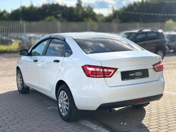 Lada (ВАЗ) Vesta I с пробегом 2022 года, цена 931 800 рублей, 89125 км, седан, Автокод Объявления