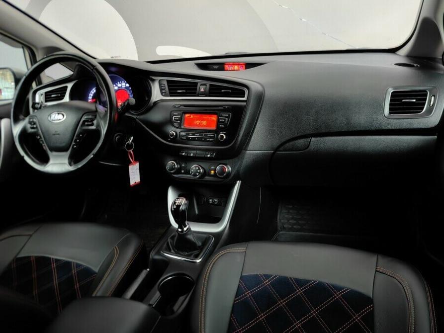 Kia Ceed II Рестайлинг Подольск  - изображение 13