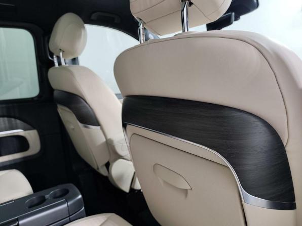 Новый Mercedes-Benz V-Класс III (W447) Рестайлинг 2 2026 года, цена 15 109 600 рублей, минивэн, Автокод Объявления