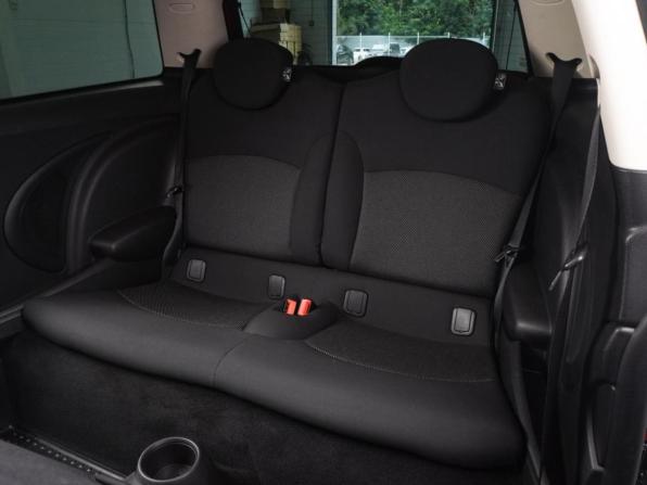 Mini Hatch II (R56) Рестайлинг с пробегом 2011 года, цена 799 000 рублей, 162266 км, хэтчбек, Автокод Объявления