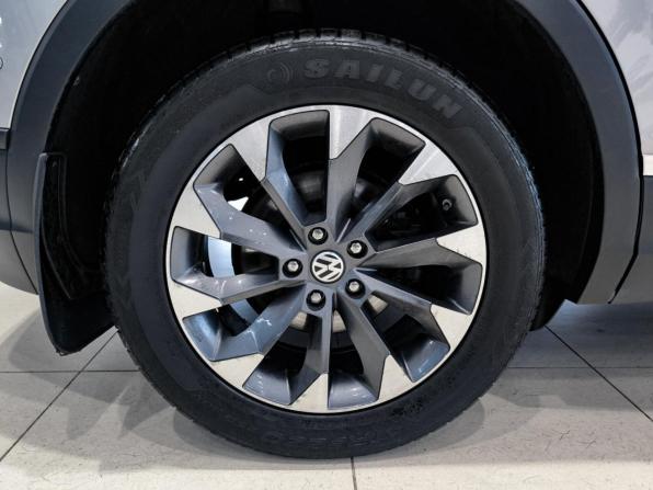 Volkswagen Tiguan II с пробегом 2018 года, цена 2 850 000 рублей, 130817 км, внедорожник, Автокод Объявления