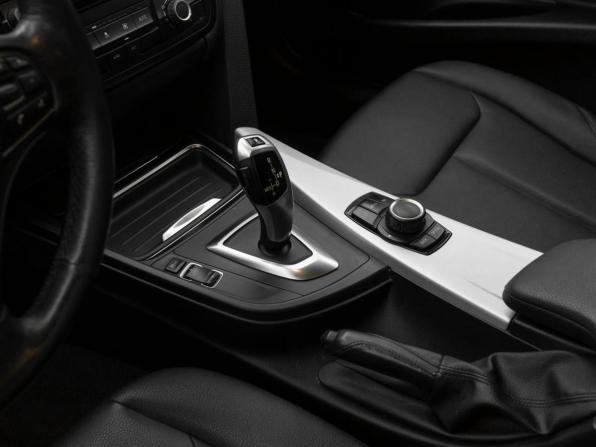 BMW 3 серии VI (F3x) с пробегом 2014 года, цена 1 330 000 рублей, 227099 км, седан, Автокод Объявления