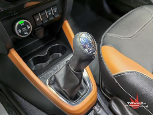 Lada (ВАЗ) XRAY I с пробегом 2019 года, цена 988 000 рублей, 69000 км, хэтчбек, Автокод Объявления