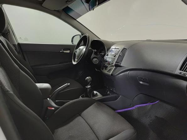 Hyundai i30 I Рестайлинг с пробегом 2010 года, цена 595 000 рублей, 232581 км, хэтчбек, Автокод Объявления