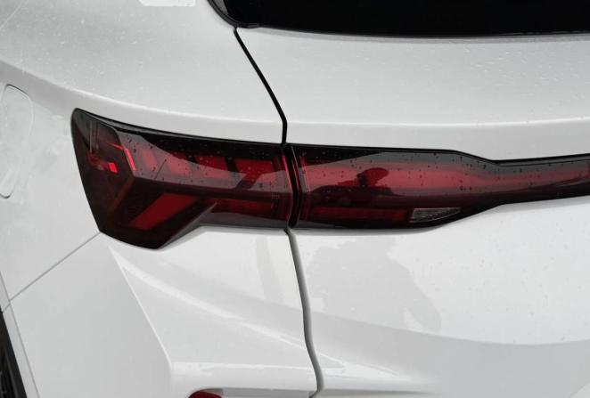 Geely Coolray I Рестайлинг с пробегом 2024 года, цена 2 200 000 рублей, 15110 км, внедорожник, Автокод Объявления