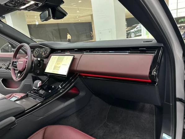 Новый Land Rover Range Rover Sport III 2025 года, цена 19 490 000 рублей, внедорожник, Автокод Объявления