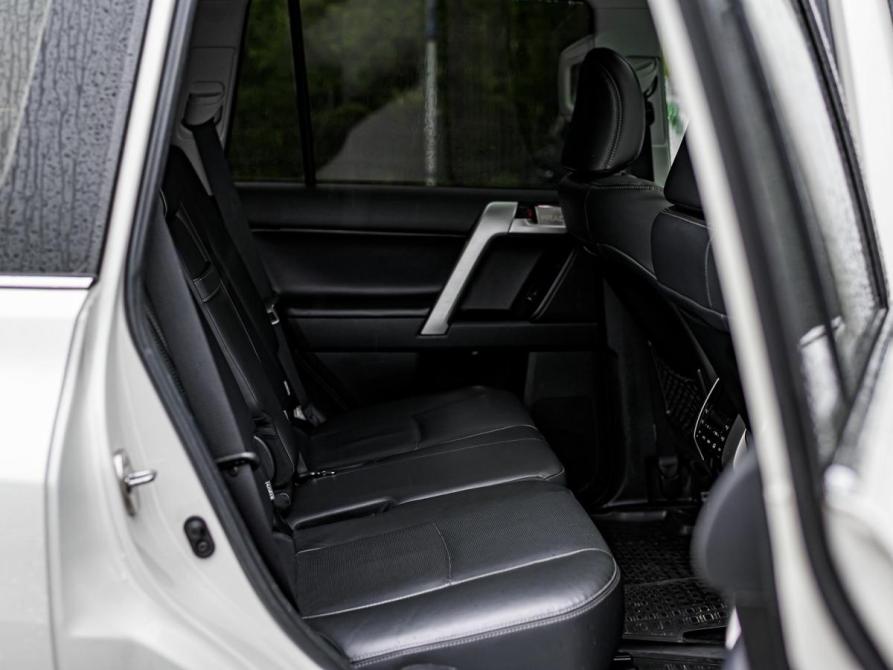 Toyota Land Cruiser Prado 150 Series Рестайлинг 2 Санкт-Петербург  - изображение 18