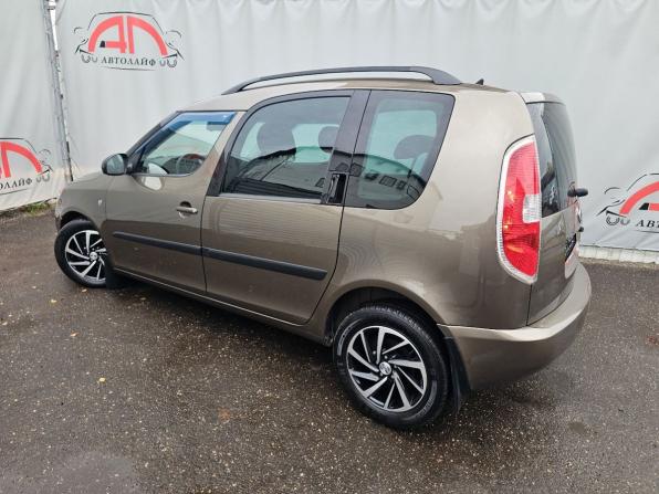 Skoda Roomster I Рестайлинг с пробегом 2012 года, цена 659 000 рублей, 256311 км, компактвэн, Автокод Объявления