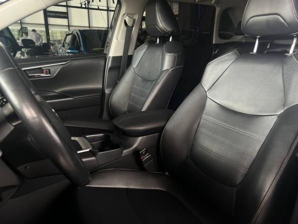Toyota RAV4 V (XA50) с пробегом 2021 года, цена 3 700 000 рублей, 55000 км, внедорожник, Автокод Объявления