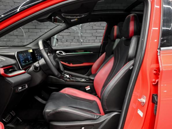 Geely Coolray I Рестайлинг с пробегом 2024 года, цена 2 190 000 рублей, 24637 км, внедорожник, Автокод Объявления