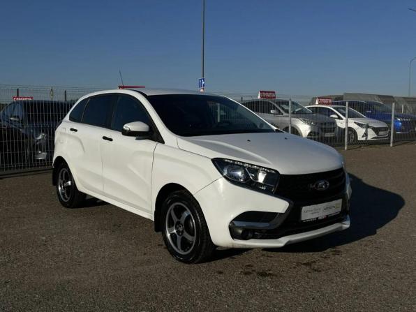 Lada (ВАЗ) XRAY I с пробегом 2018 года, цена 701 353 рубля, 130135 км, хэтчбек, Автокод Объявления