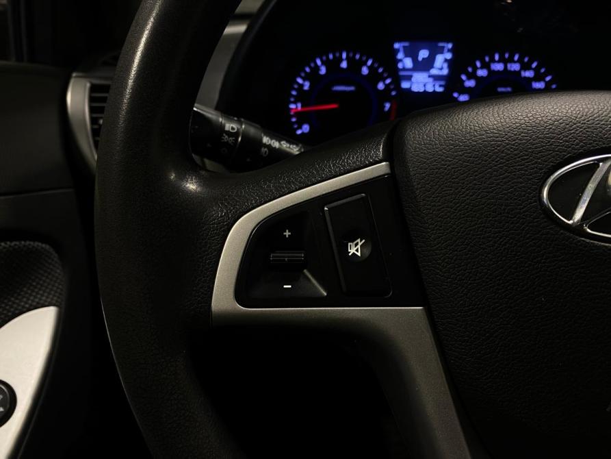 Hyundai Solaris I Челябинск  - изображение 17