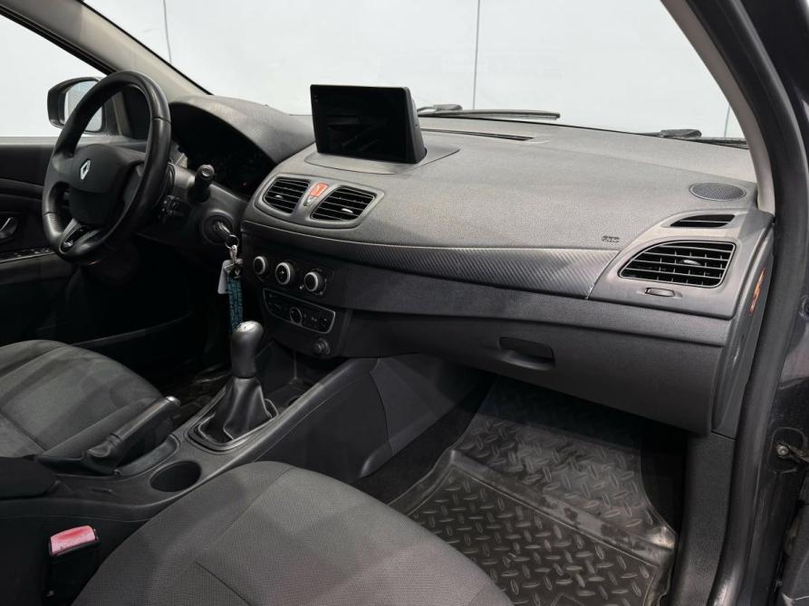 Renault Fluence I Волжский  - изображение 19