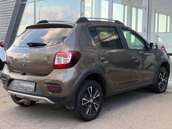 Renault Sandero II Рестайлинг с пробегом 2019 года, цена 999 000 рублей, 199218 км, хэтчбек, Автокод Объявления
