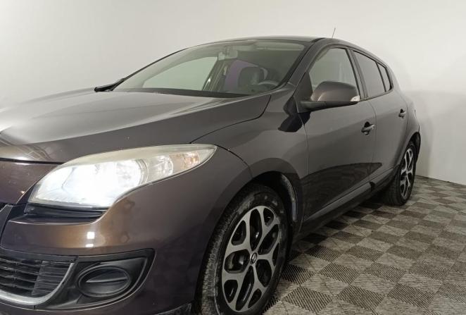 Renault Megane III Рестайлинг с пробегом 2013 года, цена 724 000 рублей, 198200 км, хэтчбек, Автокод Объявления