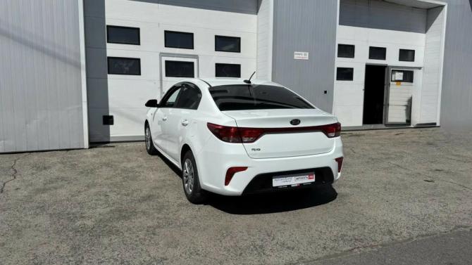 Kia Rio IV с пробегом 2020 года, цена 1 556 700 рублей, 58143 км, седан, Автокод Объявления