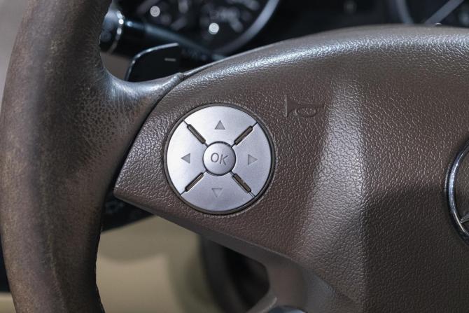 Mercedes-Benz M-Класс II (W164) Рестайлинг с пробегом 2009 года, цена 1 499 000 рублей, 222000 км, внедорожник, Автокод Объявления