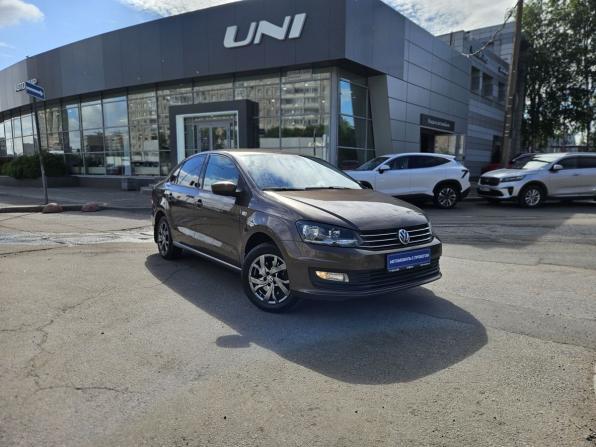 Volkswagen Polo V Рестайлинг с пробегом 2015 года, цена 1 115 000 рублей, 197039 км, седан, Автокод Объявления