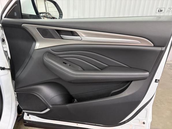 Haval F7 I с пробегом 2021 года, цена 1 897 000 рублей, 101943 км, внедорожник, Автокод Объявления