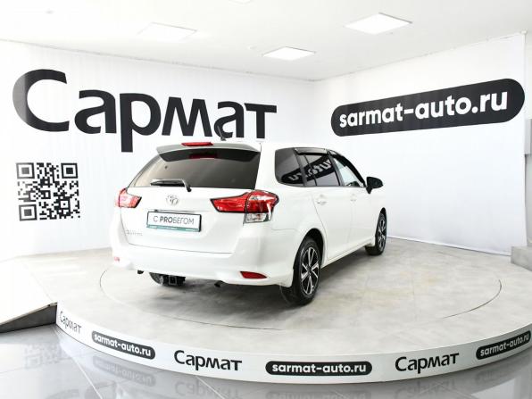 Toyota Corolla XI (E160 E170) Рестайлинг 2 с пробегом 2018 года, цена 1 517 000 рублей, 122063 км, универсал, Автокод Объявления