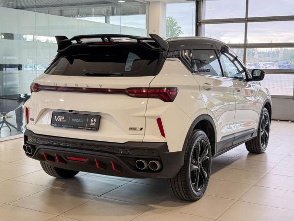Geely Coolray I Рестайлинг с пробегом 2023 года, цена 2 035 000 рублей, 21477 км, внедорожник, Автокод Объявления
