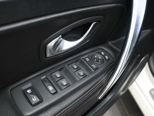 Renault Latitude I с пробегом 2010 года, цена 779 900 рублей, 246543 км, седан, Автокод Объявления