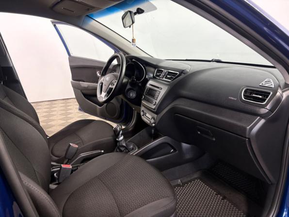 Kia Rio III Рестайлинг с пробегом 2016 года, цена 1 145 000 рублей, 102155 км, седан, Автокод Объявления