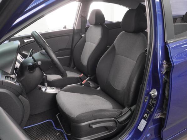 Hyundai Solaris I с пробегом 2013 года, цена 869 000 рублей, 153178 км, седан, Автокод Объявления