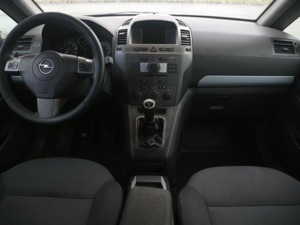 Opel Zafira B с пробегом 2007 года, цена 426 000 рублей, 229000 км, компактвэн, Автокод Объявления