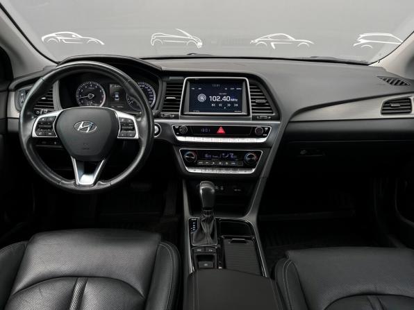 Hyundai Sonata VII (LF) Рестайлинг с пробегом 2018 года, цена 1 768 400 рублей, 106426 км, седан, Автокод Объявления
