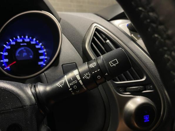 Hyundai ix35 I Рестайлинг с пробегом 2014 года, цена 1 350 000 рублей, 158087 км, внедорожник, Автокод Объявления