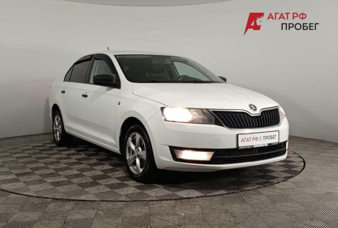 Skoda Rapid I с пробегом 2016 года, цена 635 000 рублей, 267714 км, лифтбек, Автокод Объявления