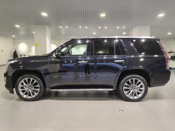 Cadillac Escalade IV с пробегом 2020 года, цена 5 475 000 рублей, 120961 км, внедорожник, Автокод Объявления